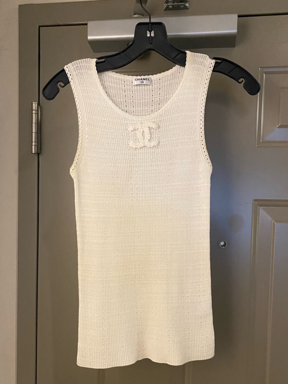 Vintage 2000s/ y2k Chanel White Knit Sleeveless Tank Top